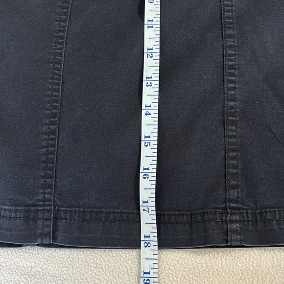 Karen Scott Cotton Blend Short Black Skort Size 10 - Picture 8 of 10